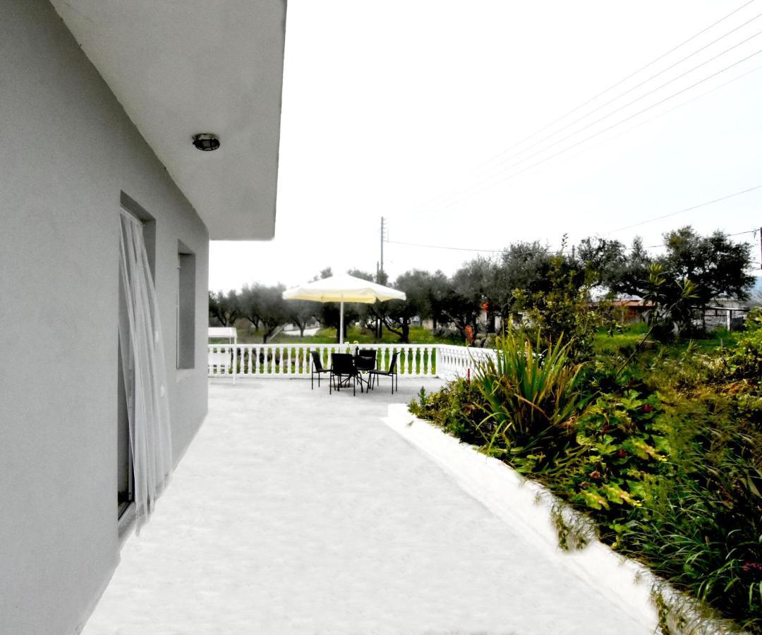 Casa Katina , Villa In Lagana, Agrilia Area Laganas Eksteriør billede